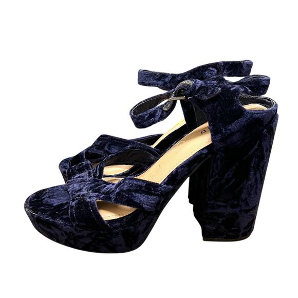 TORRID crushed purple velvet 70s block heel platform pumps NWOT Sz 11 - Picture 1 of 13